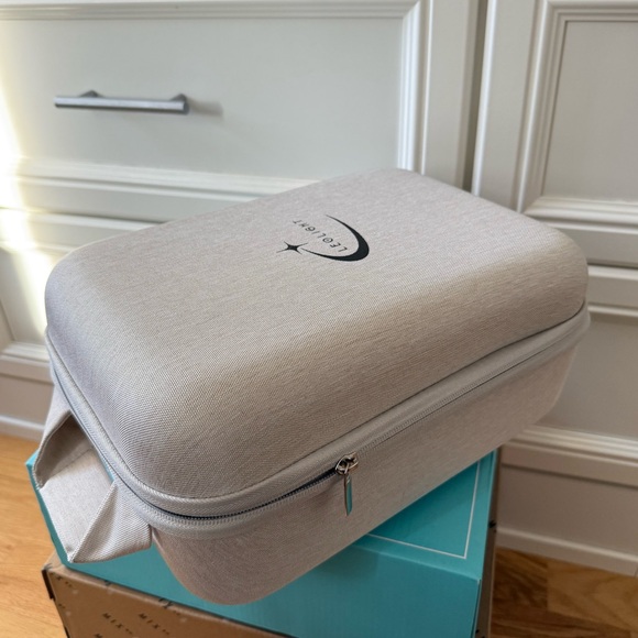 LED Face Mask - Picture 8 of 9